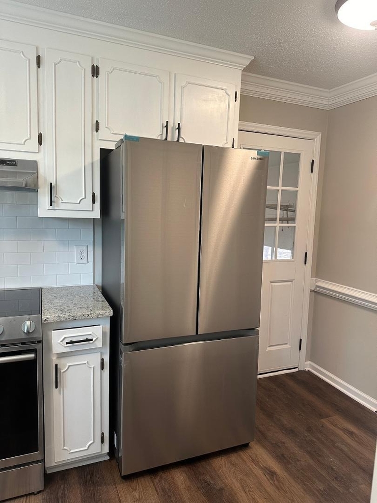 7029 Eastridge Drive - Photo 3
