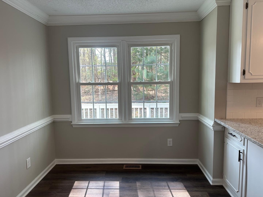 7029 Eastridge Drive - Photo 10