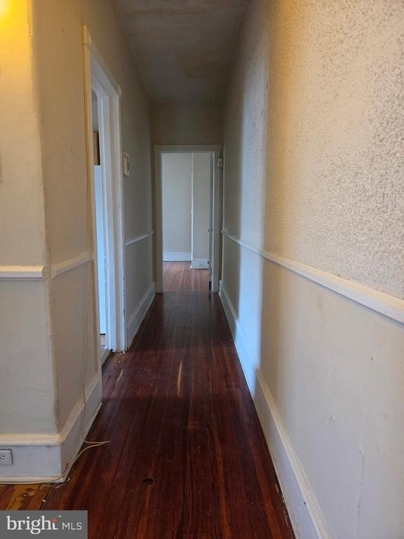 7044 Chew Avenue - Photo 3