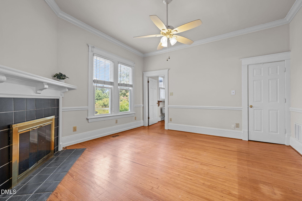 504 Parks Village - Photo 2
