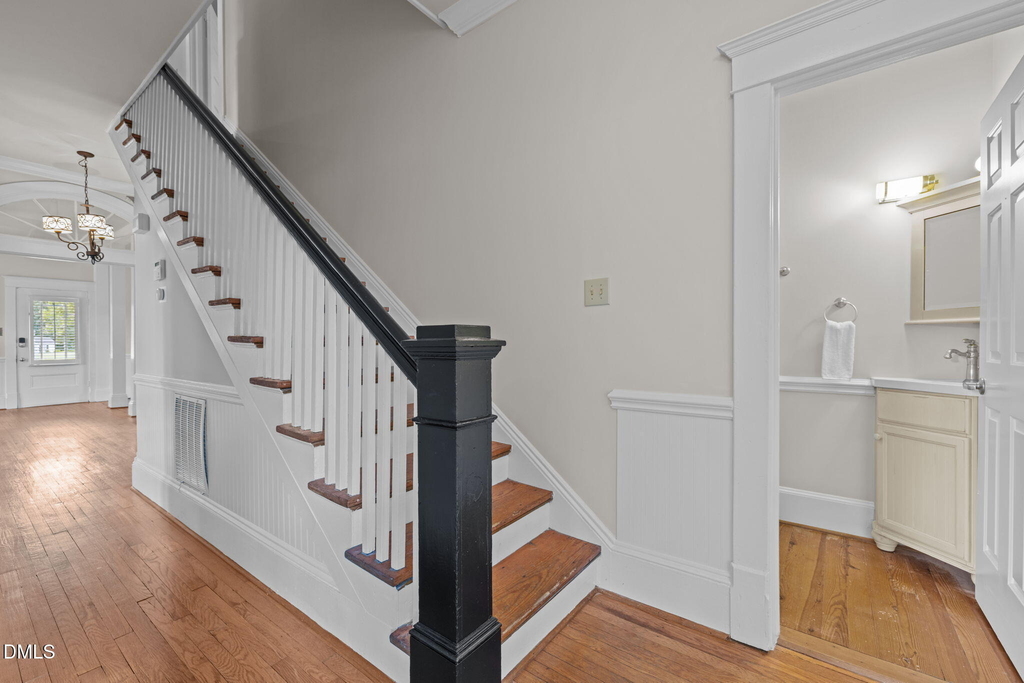 504 Parks Village - Photo 12