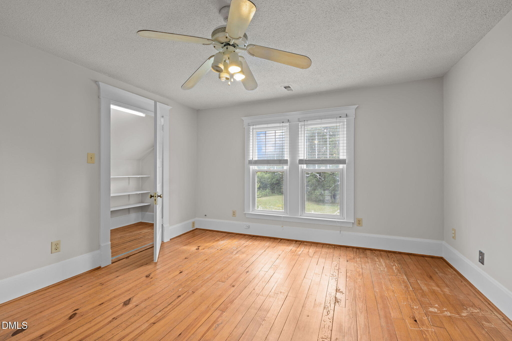 504 Parks Village - Photo 27