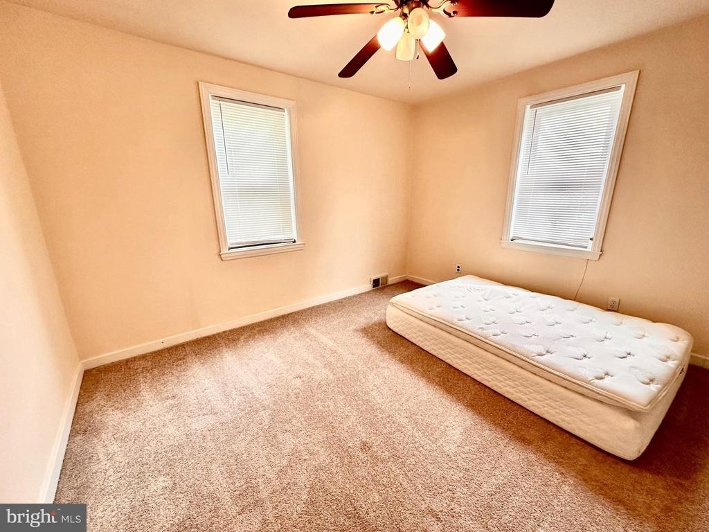 8730 Wissahickon Avenue - Photo 10