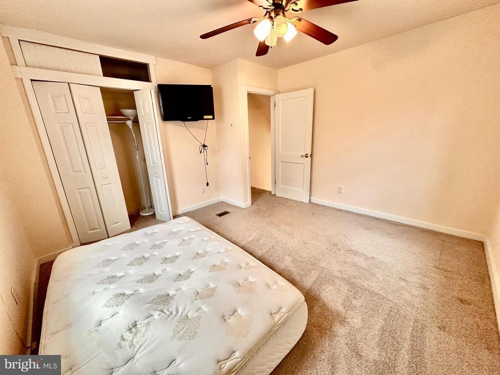 8730 Wissahickon Avenue - Photo 11