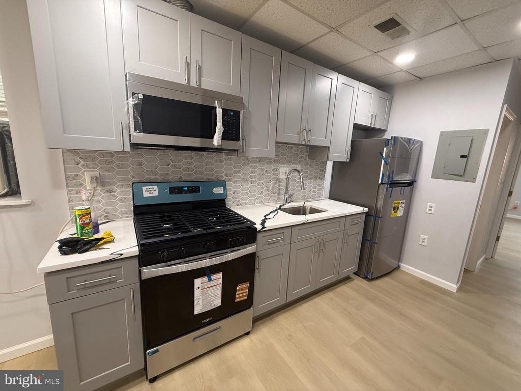 512 S 5th Street - Photo 2