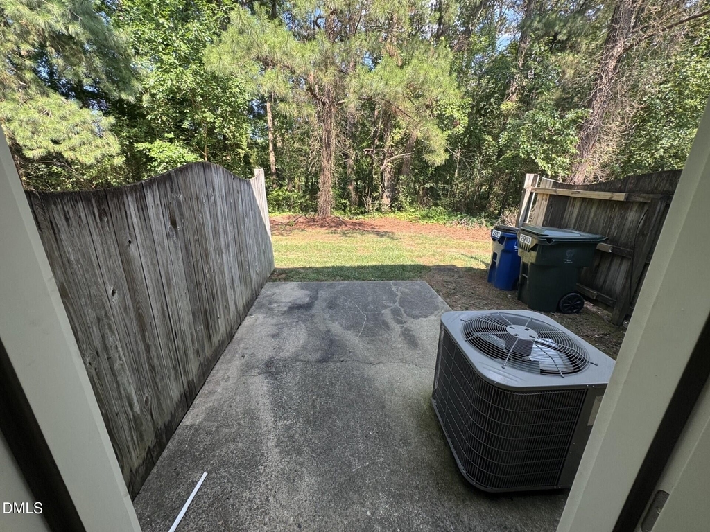 2910 Faversham Place - Photo 13