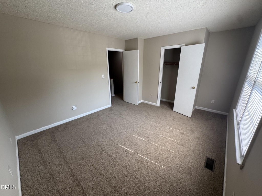 2910 Faversham Place - Photo 3