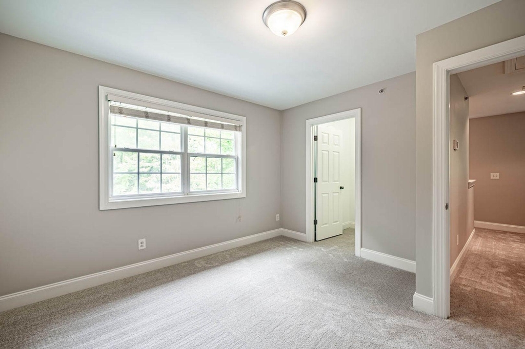6301 Grove Estates Terrace - Photo 21