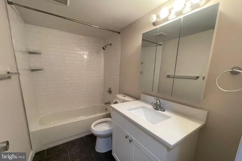 1525 Green Street - Photo 15