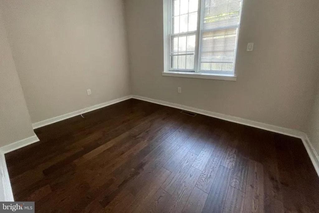 1525 Green Street - Photo 16