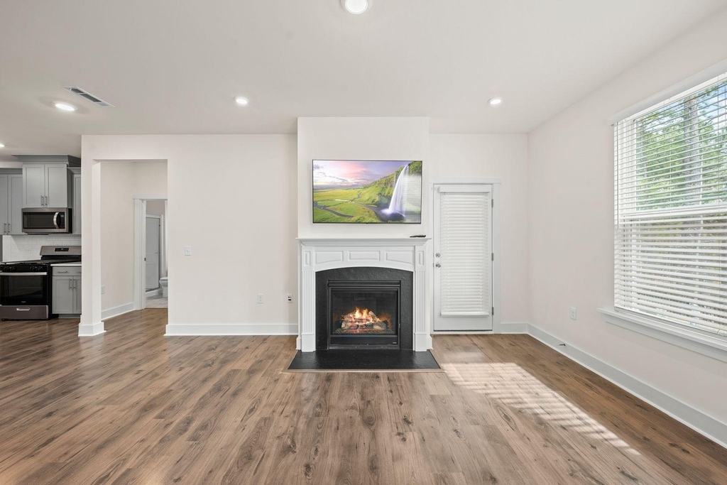463 Autumn Rain Street - Photo 16