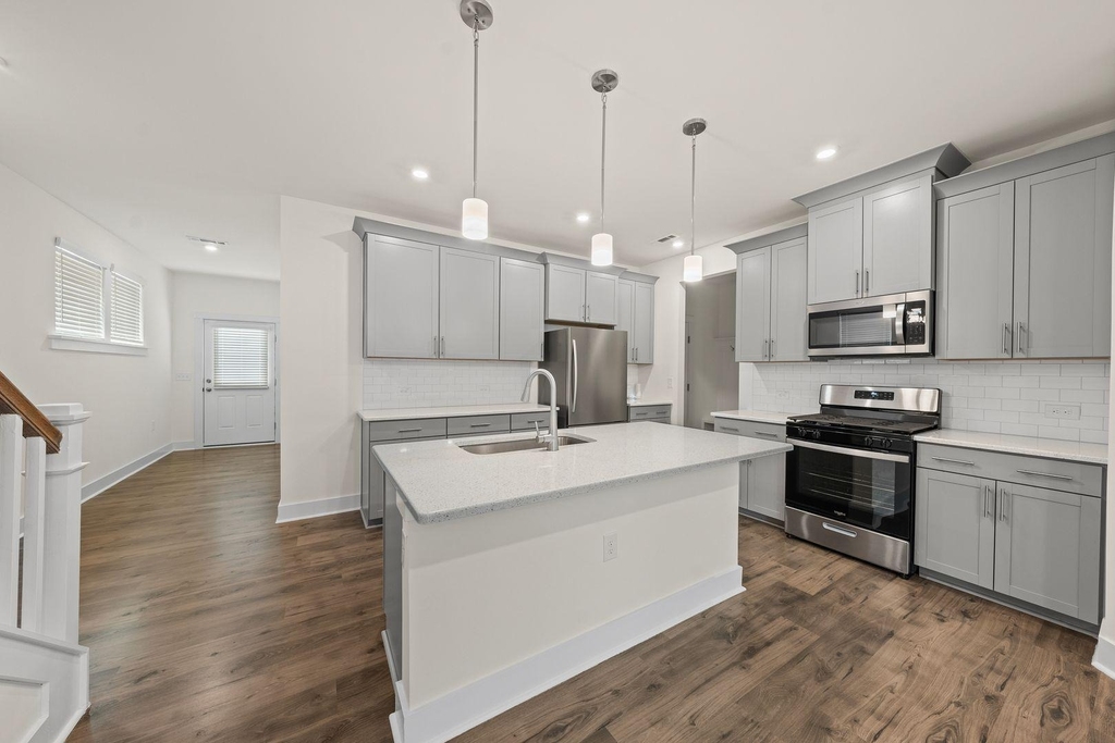 463 Autumn Rain Street - Photo 6