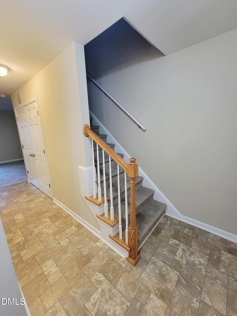 411 Whitehall Court - Photo 2