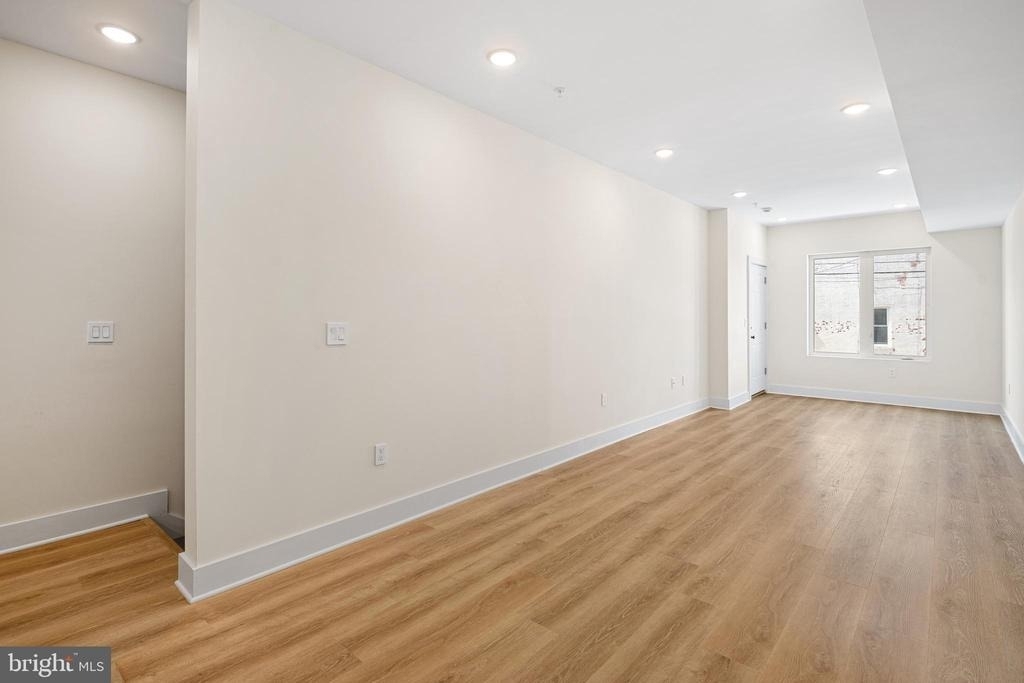 5217 Warren Street - Photo 1