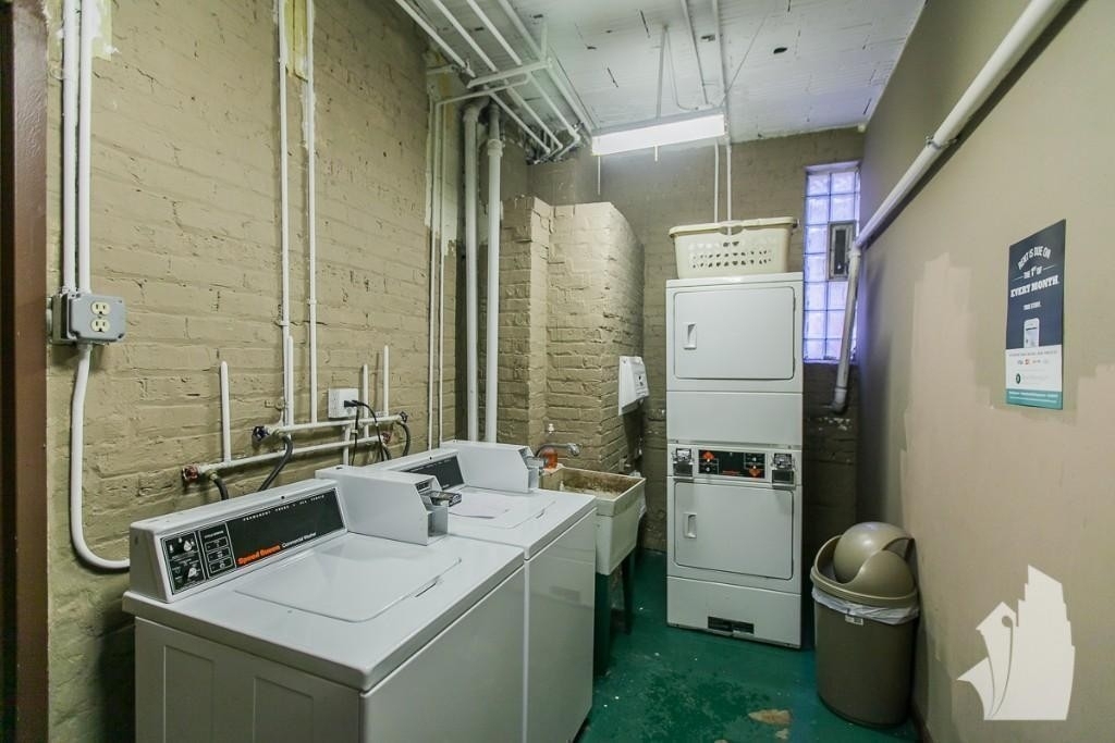 2827 N Burling - Photo 7