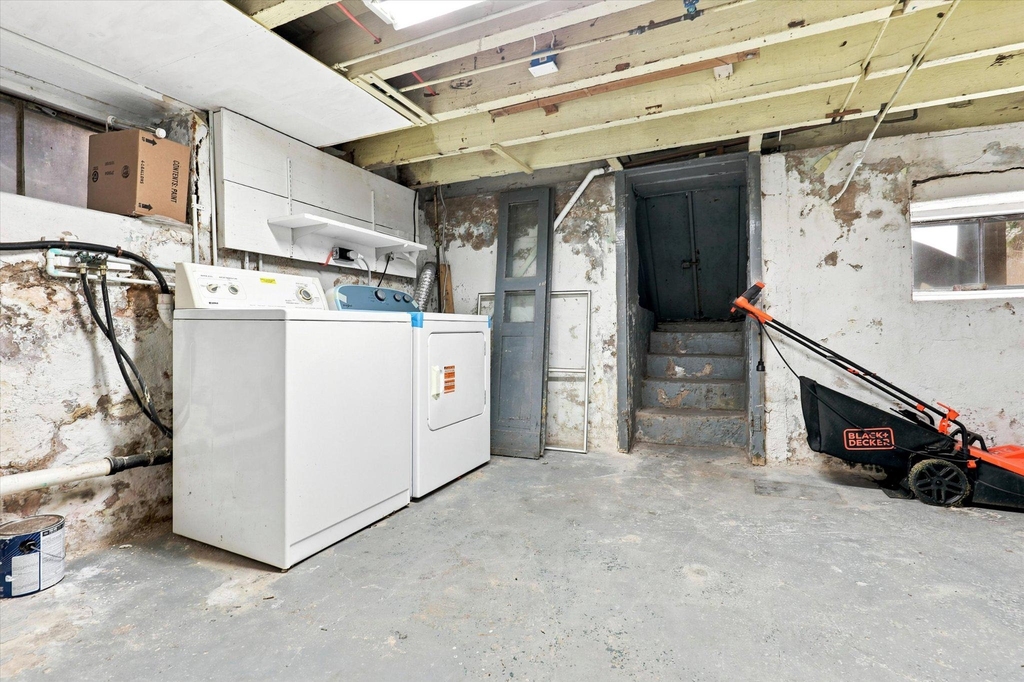223 Wendover Street - Photo 22