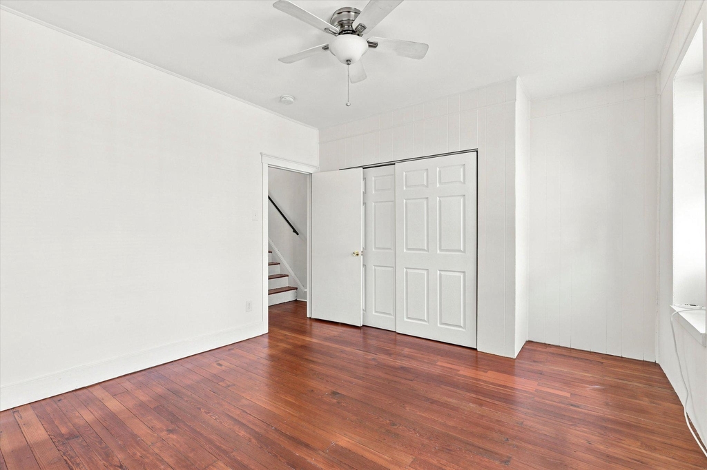 223 Wendover Street - Photo 17