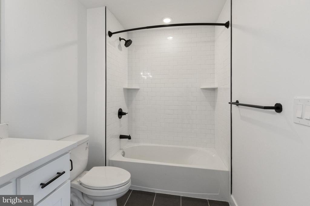 2214 N Front Street - Photo 13