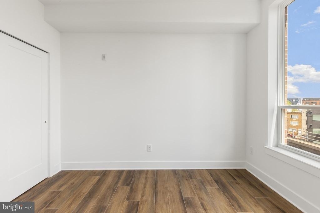 2214 N Front Street - Photo 16