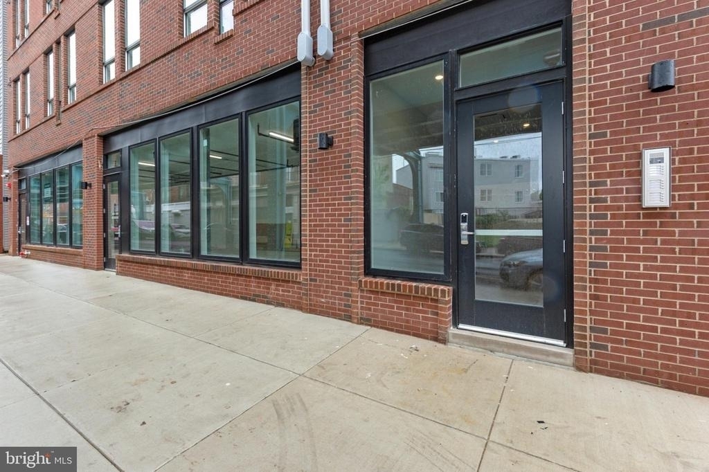 2214 N Front Street - Photo 23