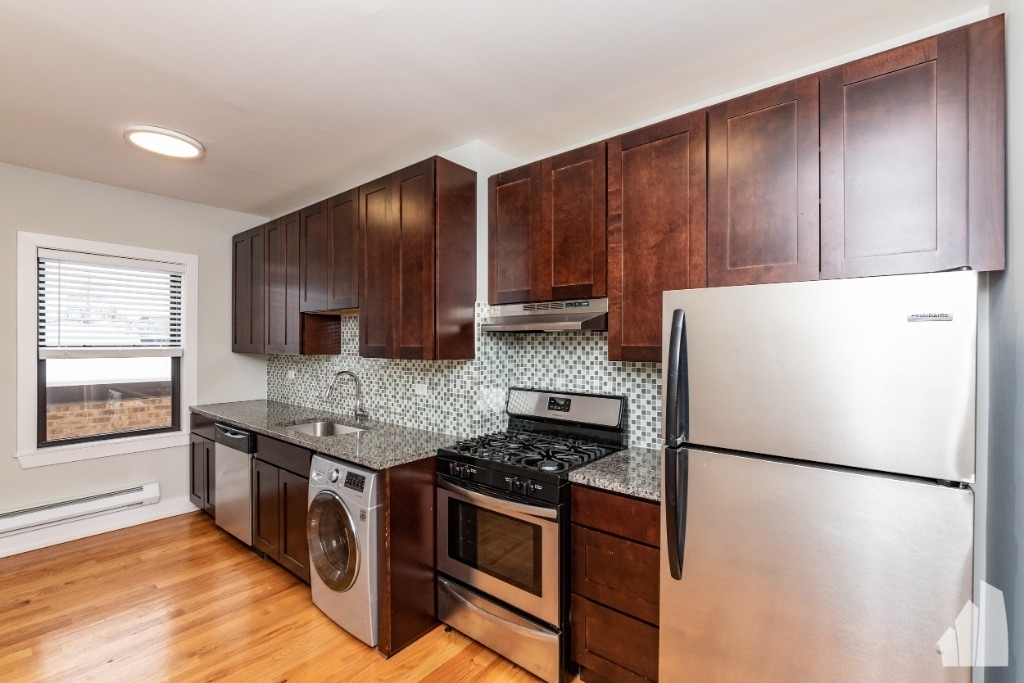 545 Chestnut St - Photo 11