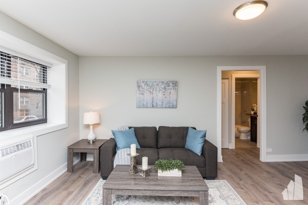 530 W Surf - Photo 5