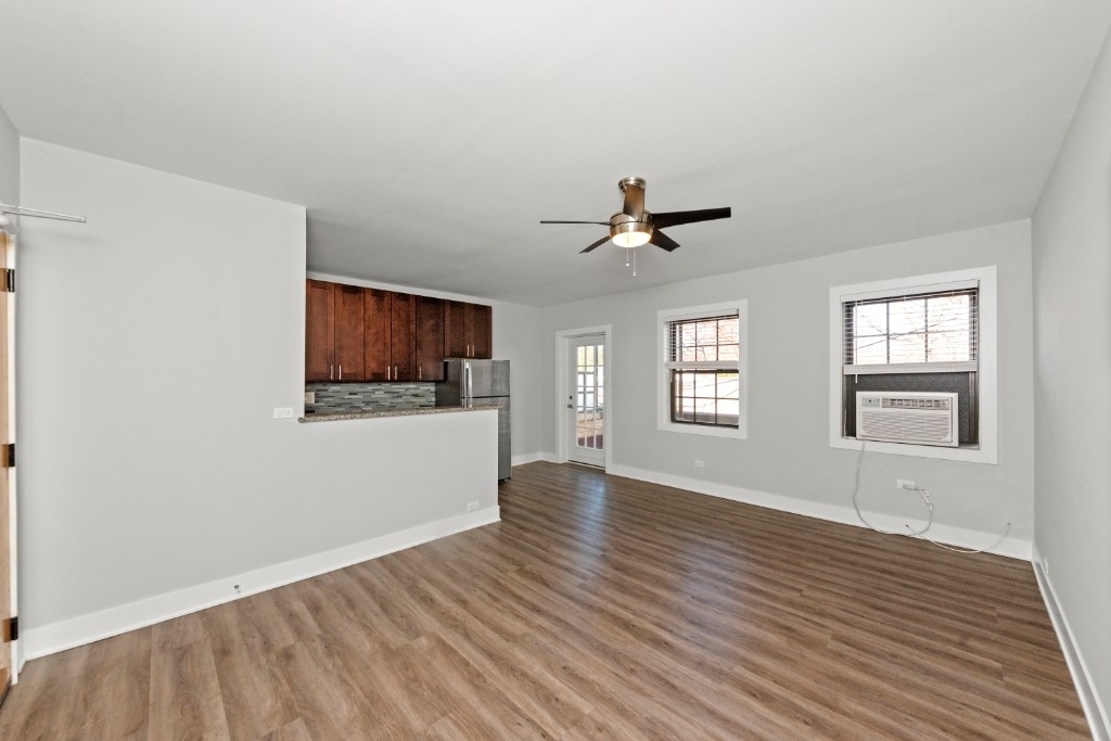 447 Roger Williams Ave - Photo 4