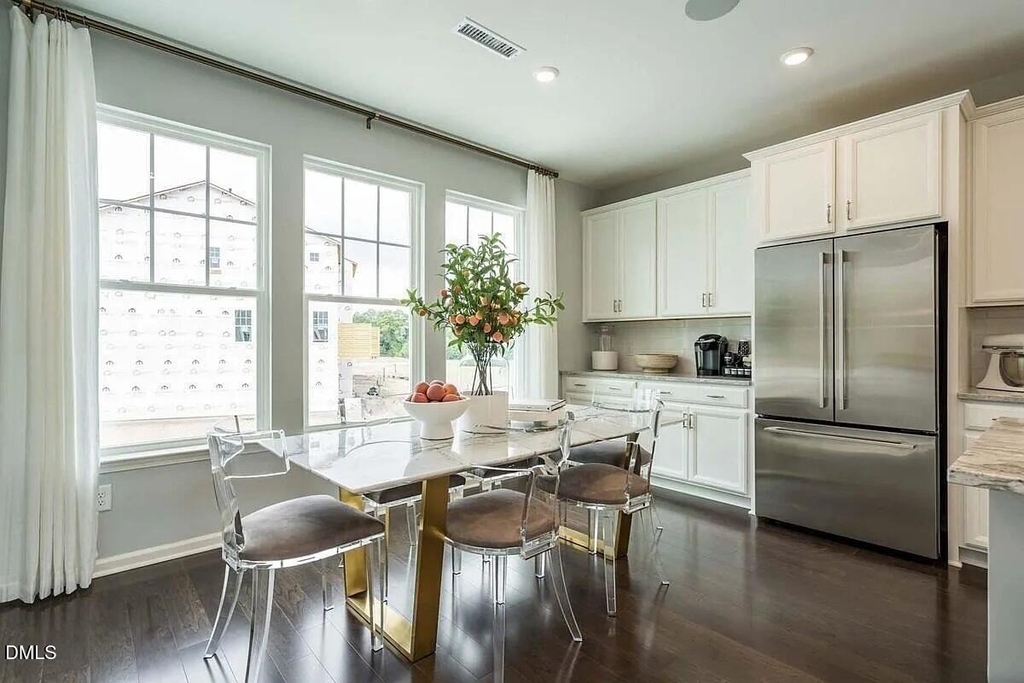 1109 Falling Rock Place - Photo 2