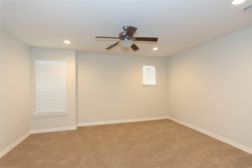 12205 Terraza Cir - Photo 16