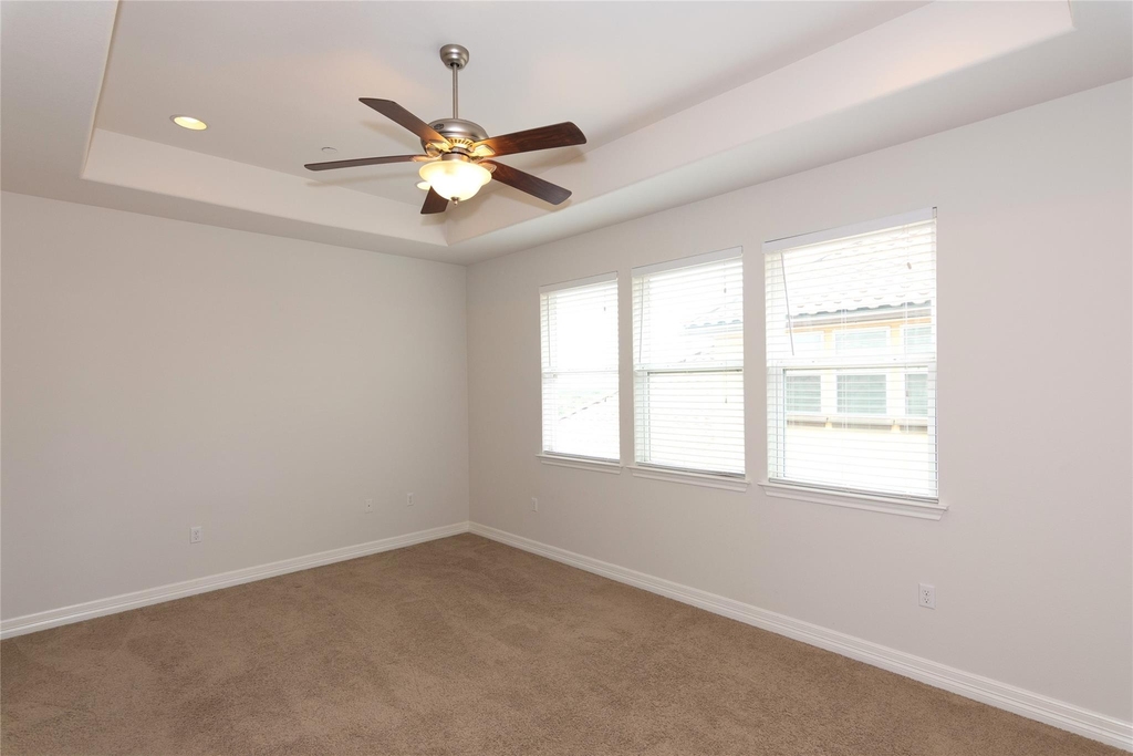 12205 Terraza Cir - Photo 18
