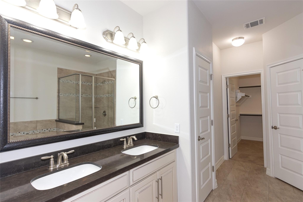 12205 Terraza Cir - Photo 17