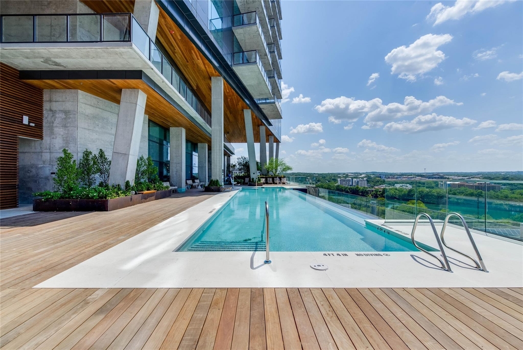 70 Rainey St - Photo 20