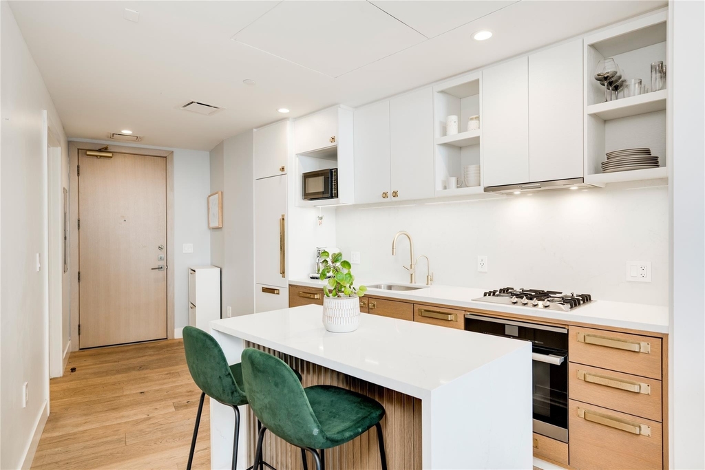 70 Rainey St - Photo 6