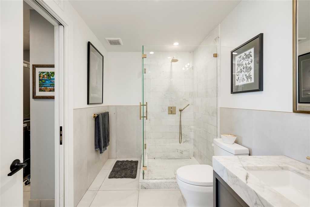 70 Rainey St - Photo 7