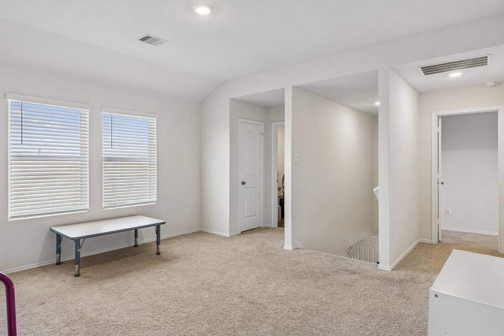 343 Sickle Loop - Photo 18