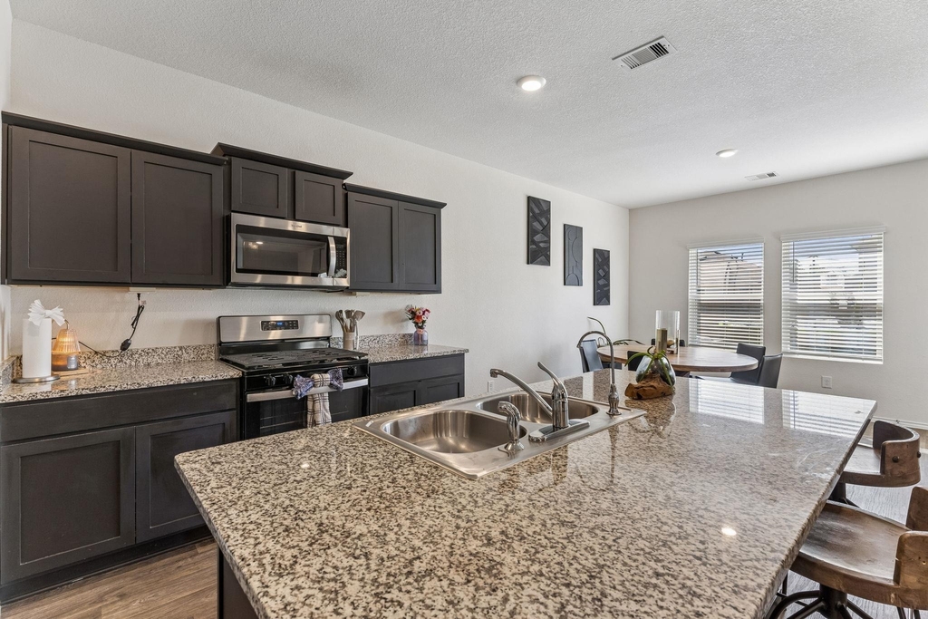 343 Sickle Loop - Photo 16