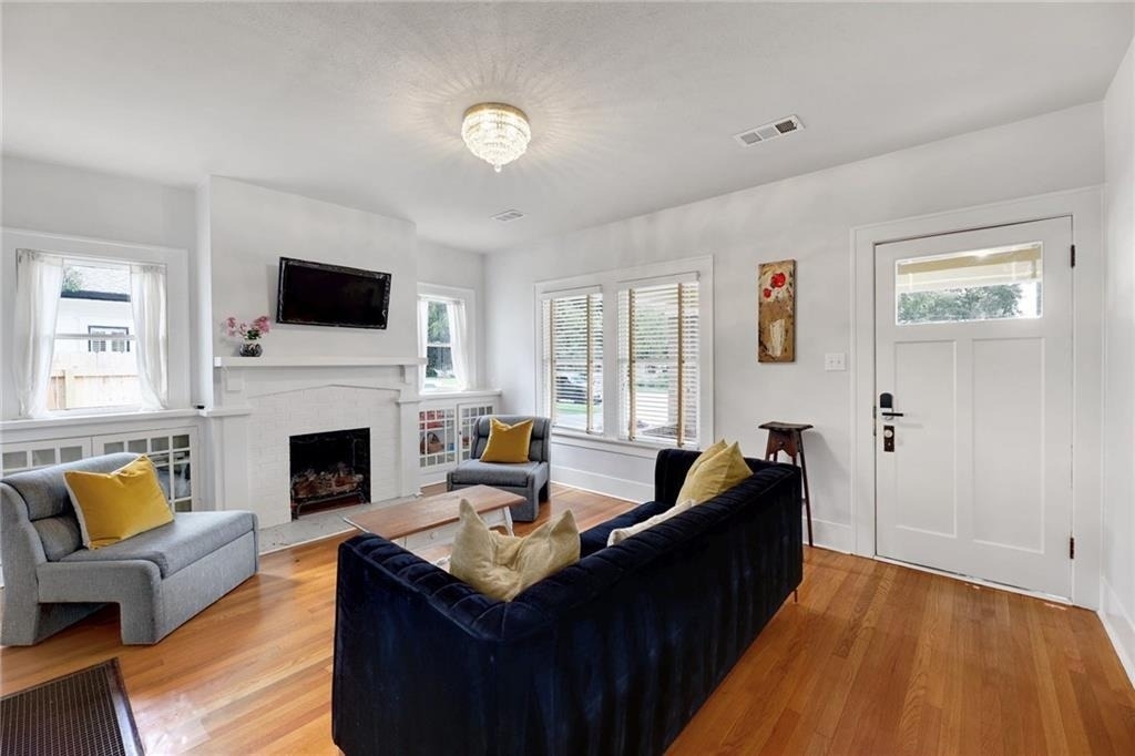 1604 S Main St - Photo 16