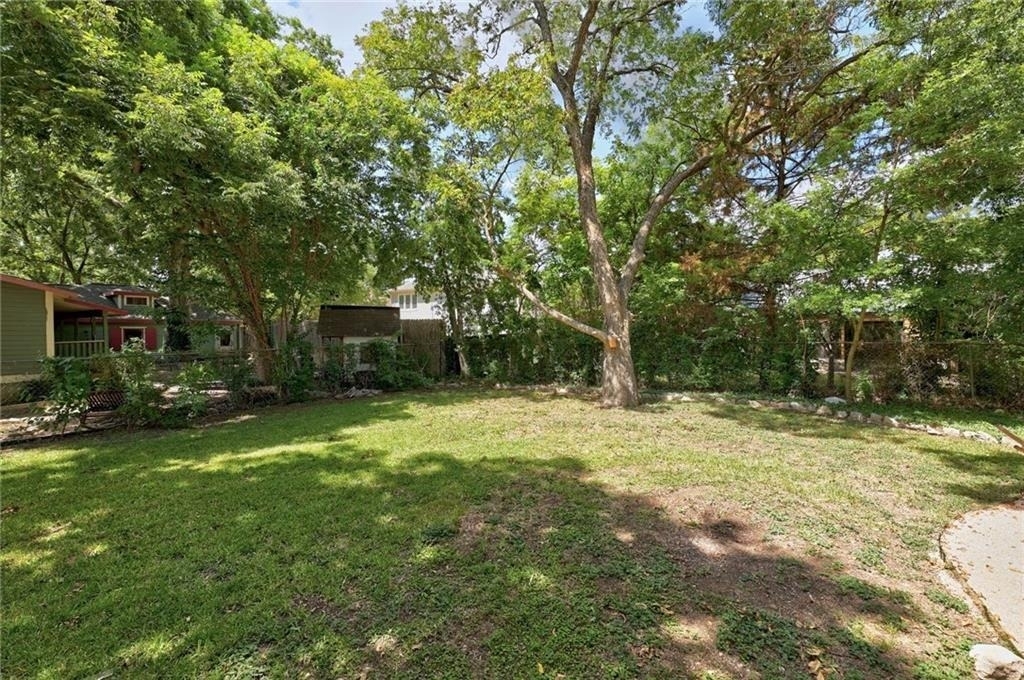 1604 S Main St - Photo 21