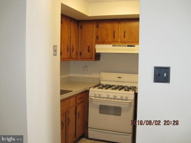 801 Anderson Avenue - Photo 3