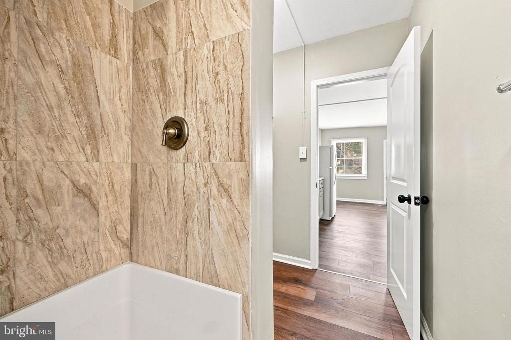 571 Olive Street - Photo 9