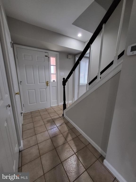 1006 Worthington Drive - Photo 2