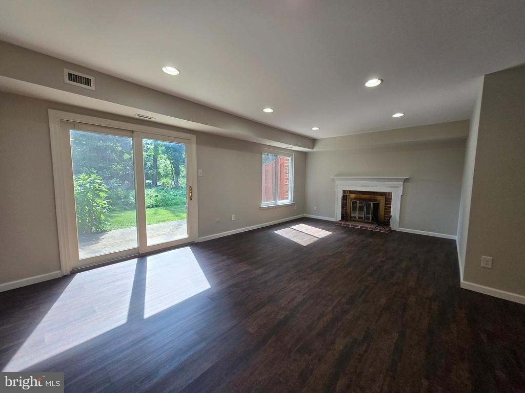 1006 Worthington Drive - Photo 10