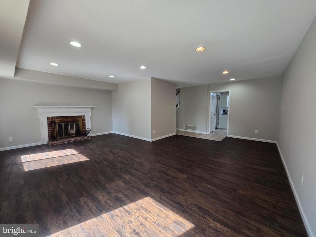 1006 Worthington Drive - Photo 11