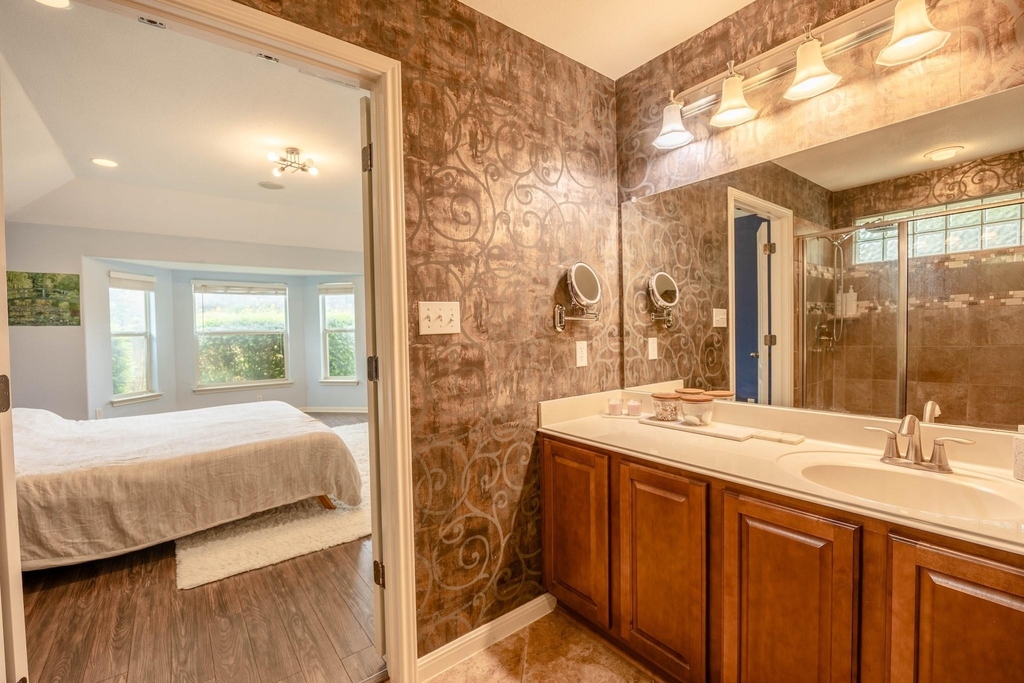1301 Rimstone Dr - Photo 10