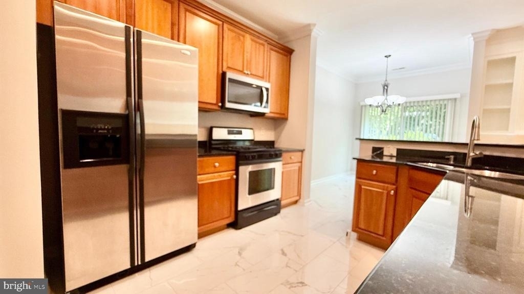 40 Truman Avenue - Photo 12