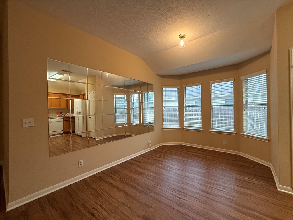 25 Azalea Dr - Photo 4