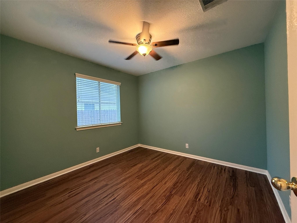25 Azalea Dr - Photo 16