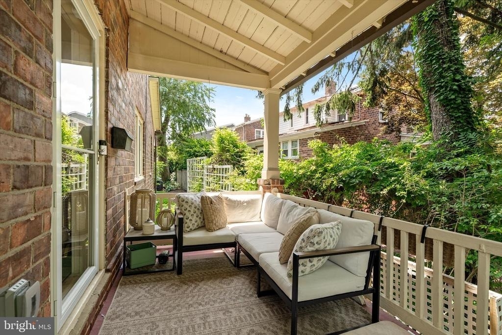 43 Spruce - Photo 3