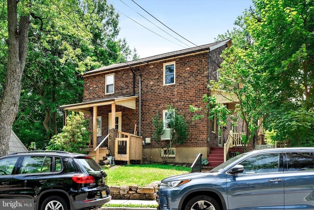 43 Spruce - Photo 1