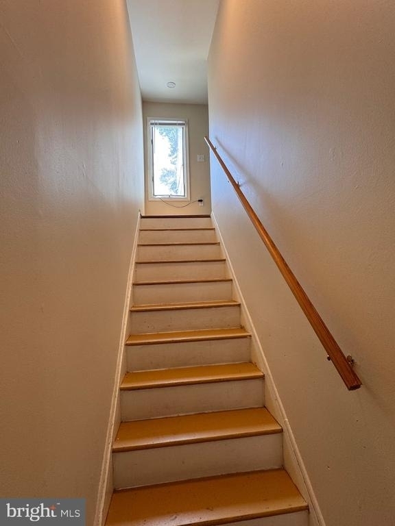 17 West Street - Photo 10